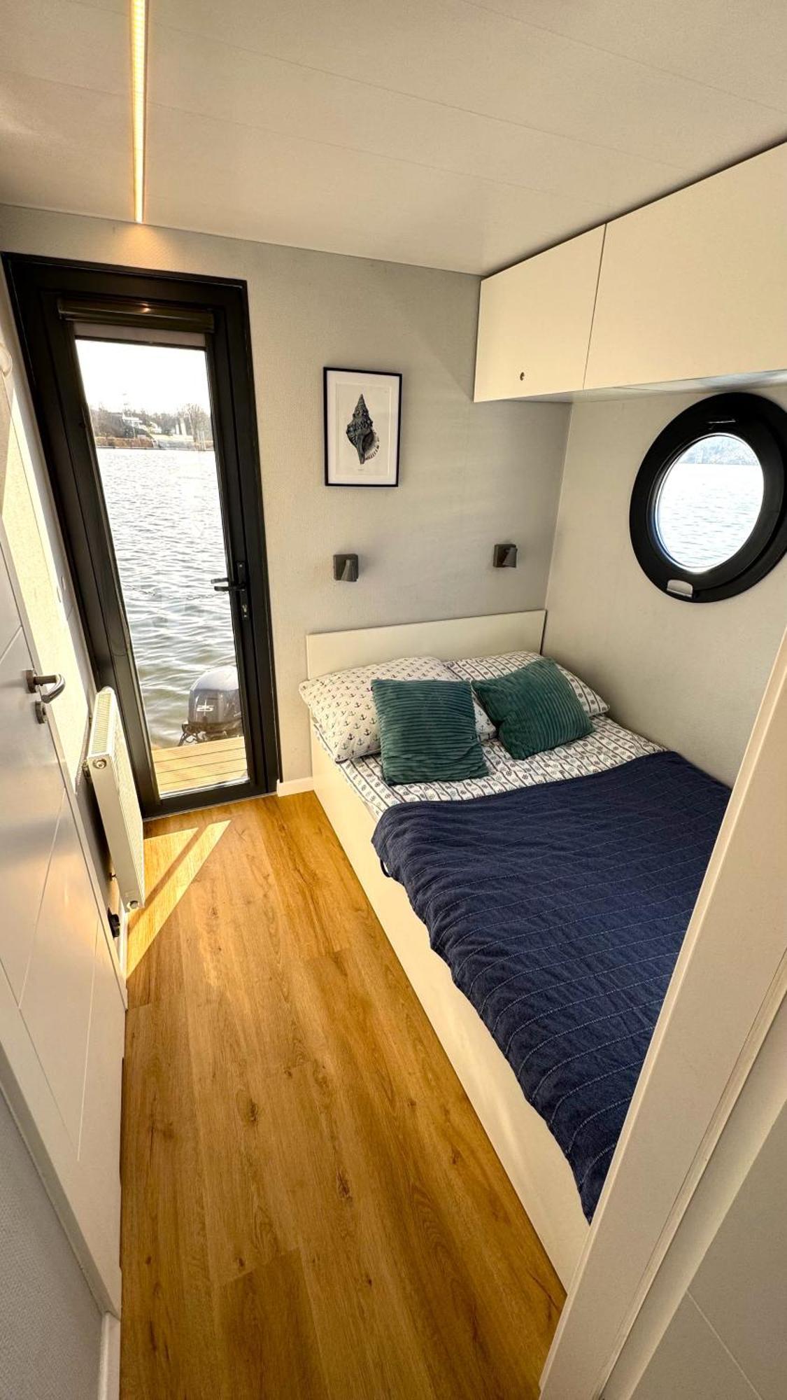 Ferienwohnung Houseboat Water Boy Apartament Plywajacy Dom Na Wodzie Lodz Breslau Exterior foto