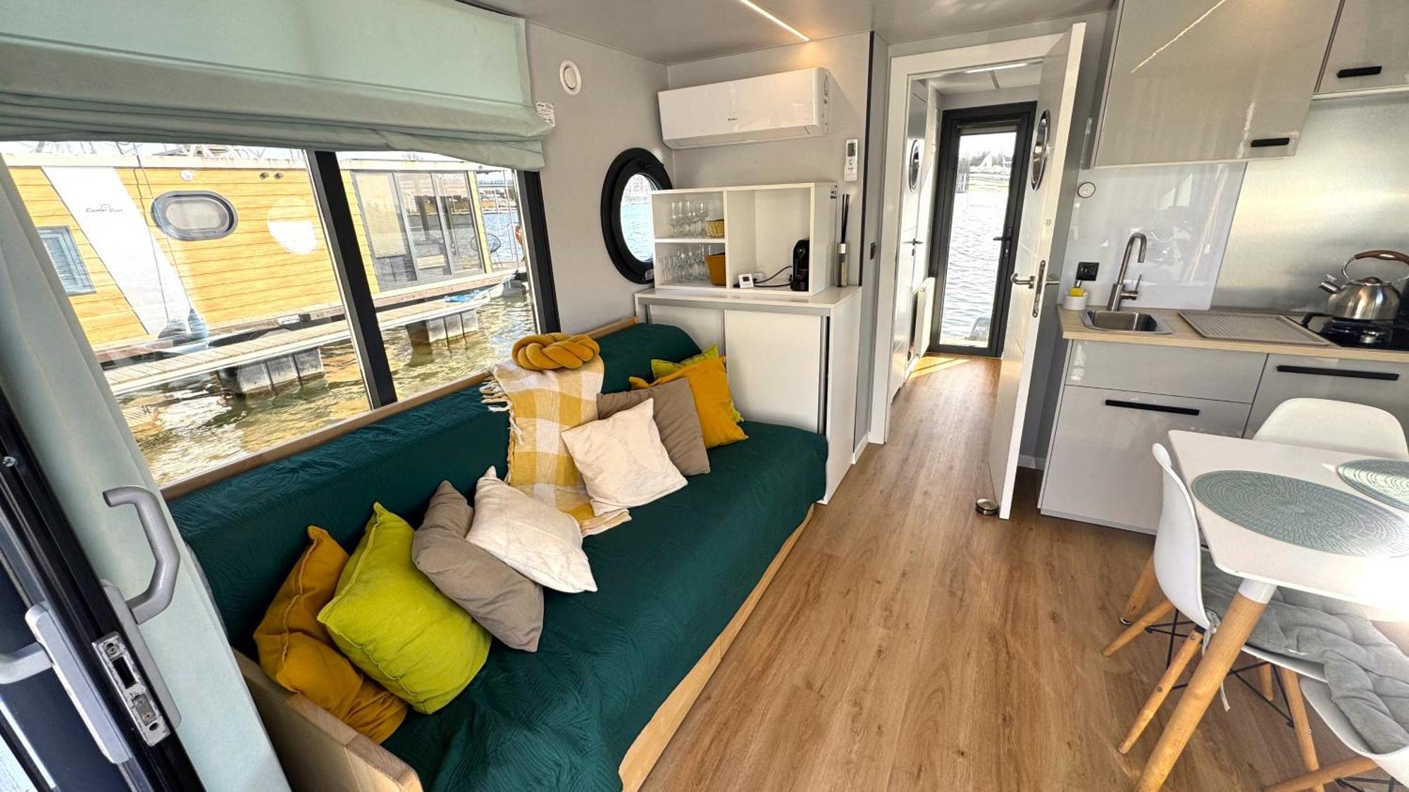 Ferienwohnung Houseboat Water Boy Apartament Plywajacy Dom Na Wodzie Lodz Breslau Exterior foto