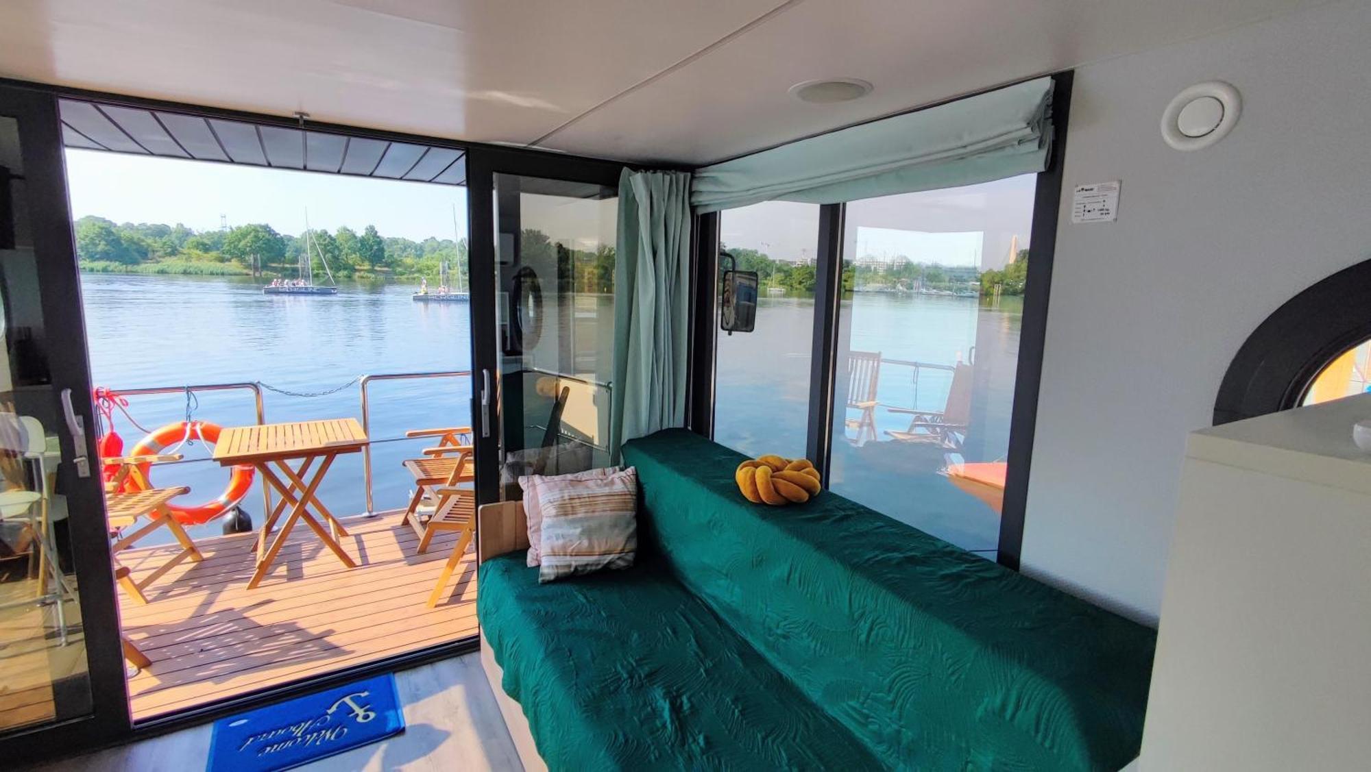 Ferienwohnung Houseboat Water Boy Apartament Plywajacy Dom Na Wodzie Lodz Breslau Exterior foto